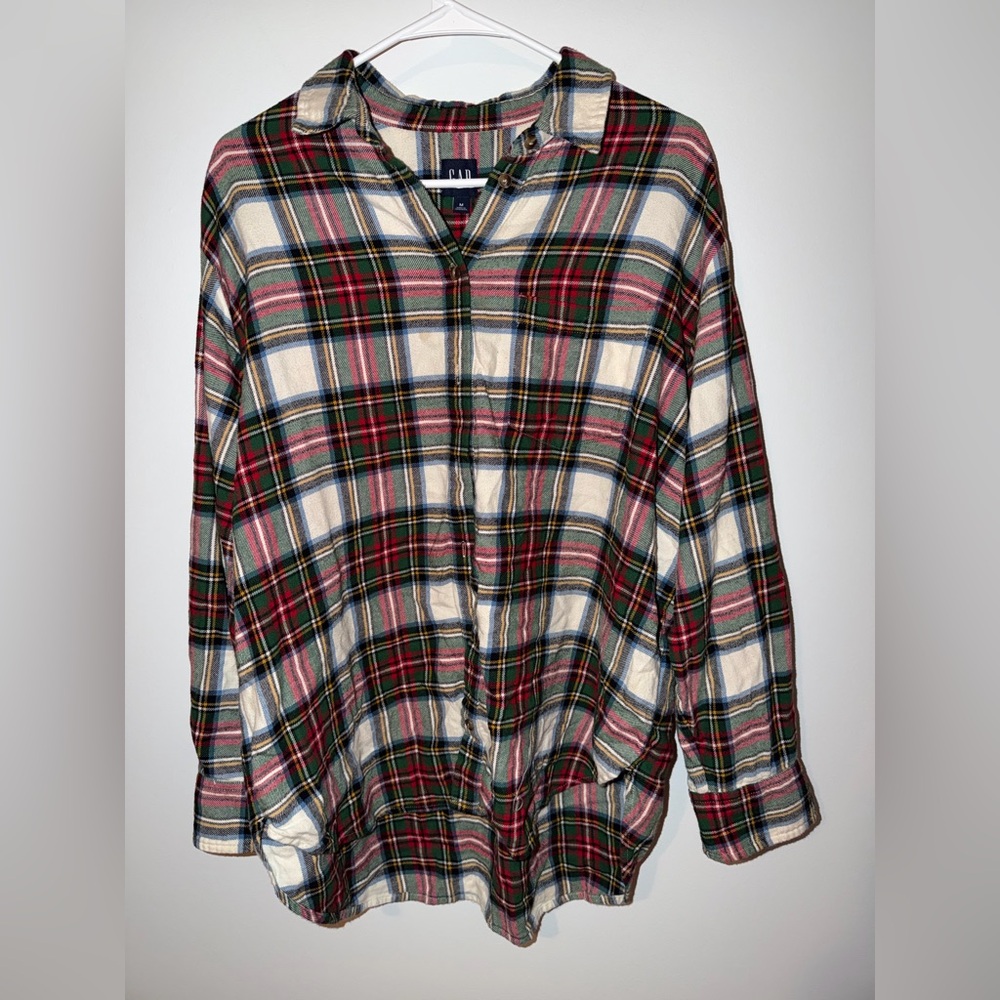 GAP Oversized Flannel Button Up - image 3